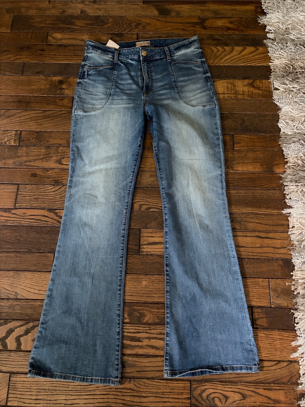 Kut from the Kloth high rise Ana fab ab flare jeans size 12 excellent condition.